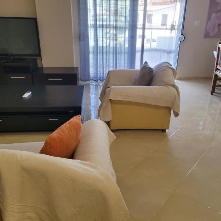 Marina Apartment Саранда Экстерьер фото