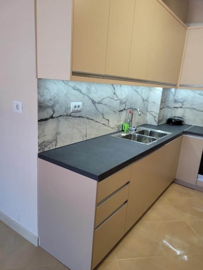 Marina Apartment Саранда Экстерьер фото