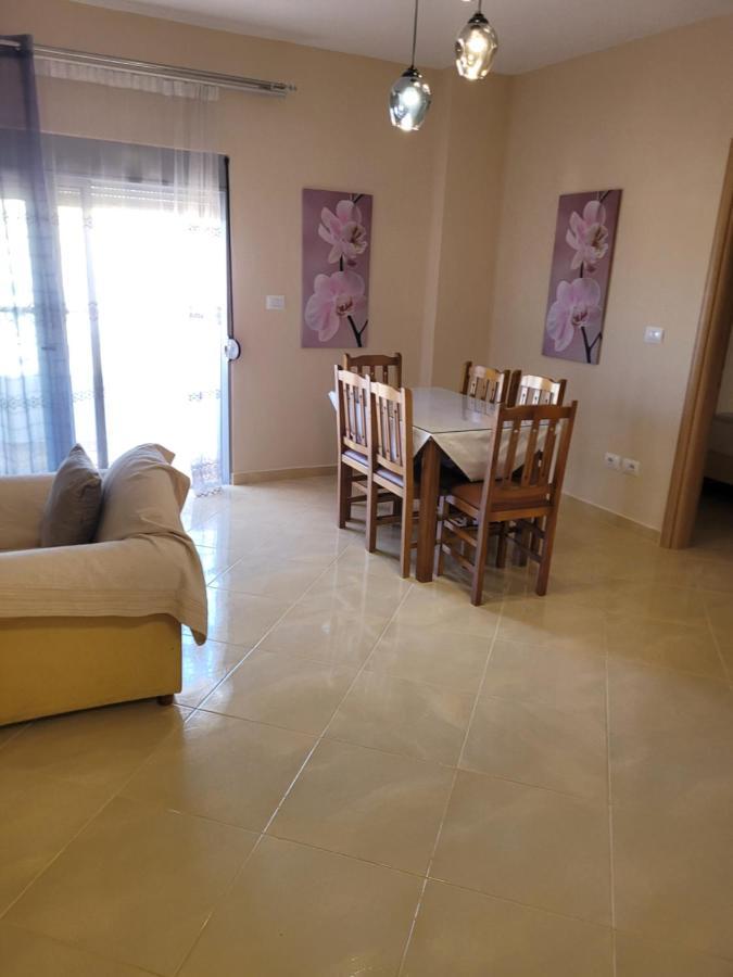 Marina Apartment Саранда Экстерьер фото